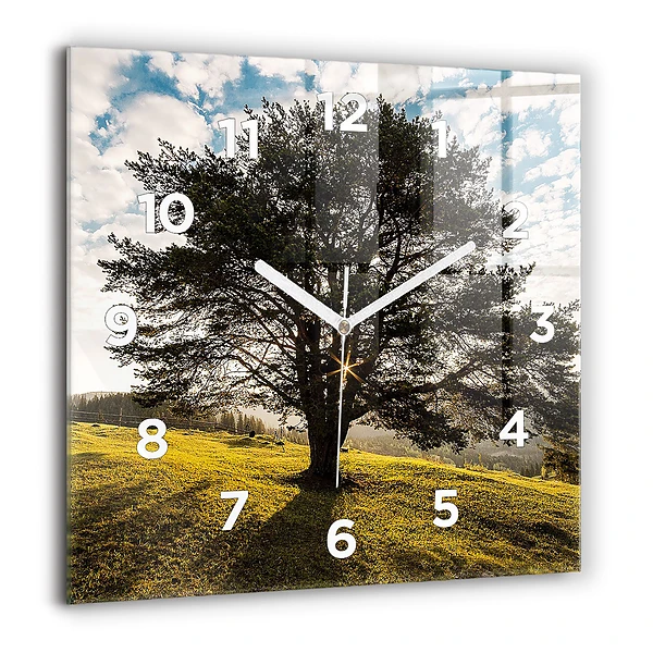 Wanduhr quadratisch Baum auf einem Hügel