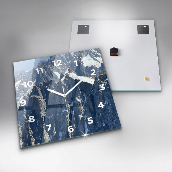Wanduhr modern quadratisch Die Alpen im Winter