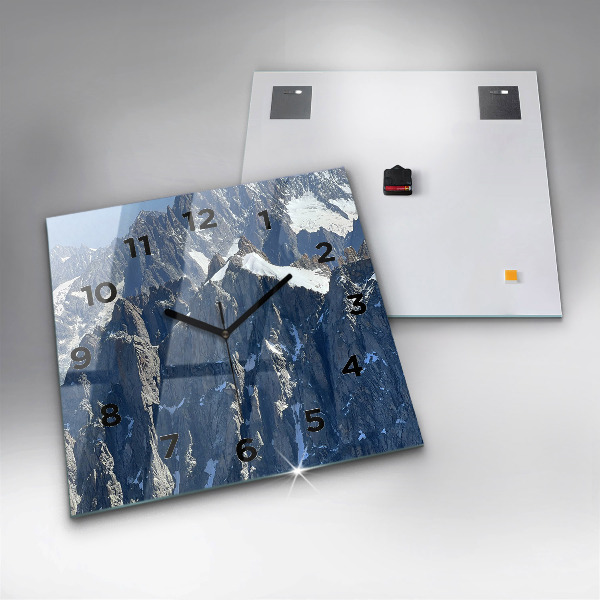 Wanduhr modern quadratisch Die Alpen im Winter