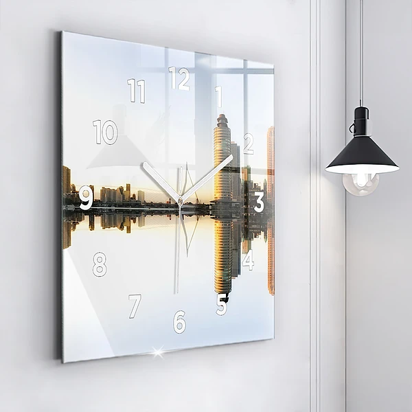 Wanduhr quadratisch mit motiv Stadt am Fluss