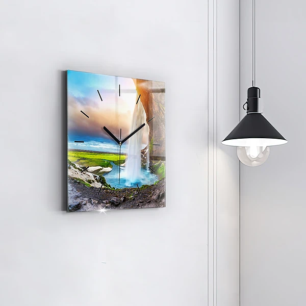 Wanduhr quadratisch mit motiv Wasserfall in Island