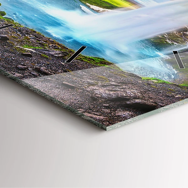 Wanduhr quadratisch mit motiv Wasserfall in Island