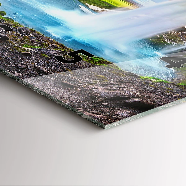 Wanduhr quadratisch mit motiv Wasserfall in Island