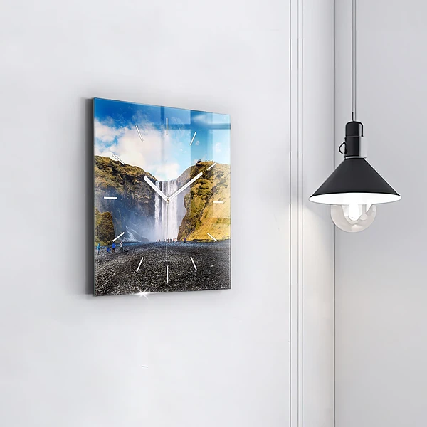 Wanduhr modern quadratisch Wasserfall in Island