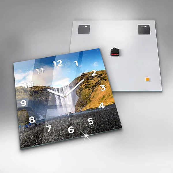Wanduhr modern quadratisch Wasserfall in Island