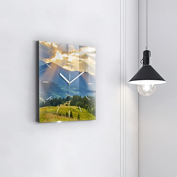 Wanduhr quadratisch Landschaft mit Wäldern
