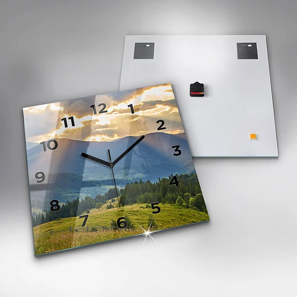 Wanduhr quadratisch Landschaft mit Wäldern