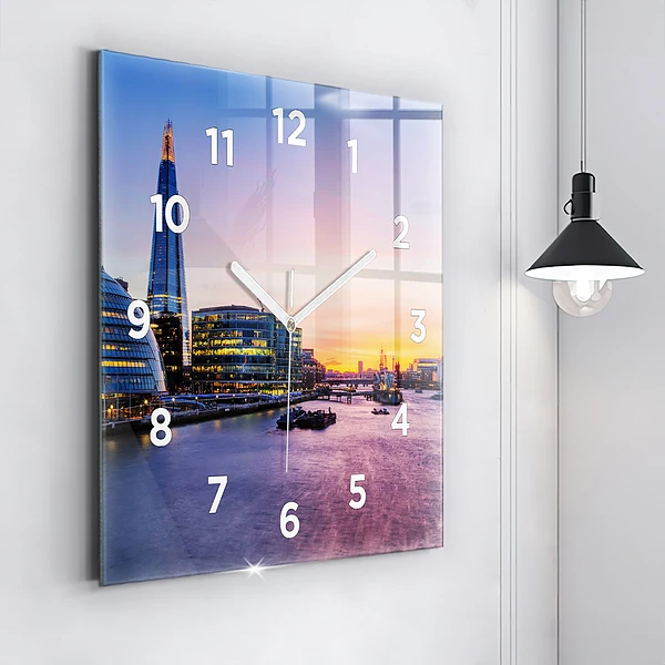 Wanduhr quadratisch Blick auf London
