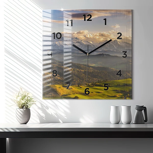 Wanduhr modern quadratisch Pieniny - Hohe Spitze