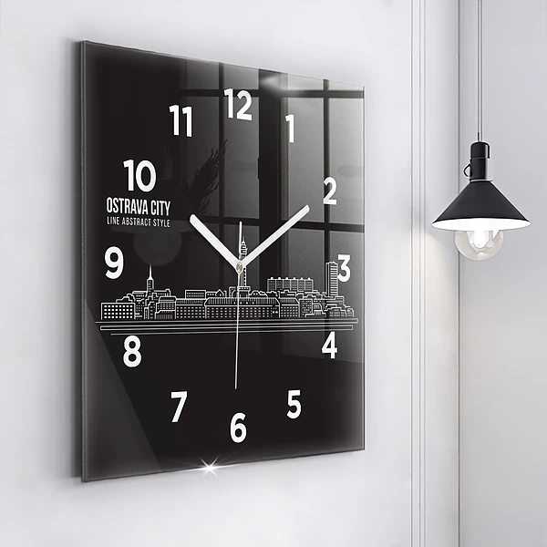 Wanduhr modern quadratisch Zeichnung der Stadt Ostrava