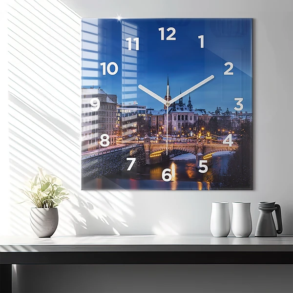 Wanduhr quadratisch mit motiv Panorama von Pilsen