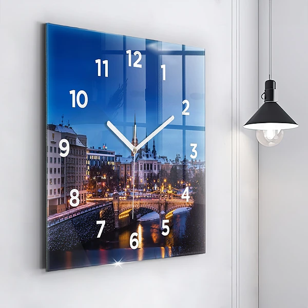 Wanduhr quadratisch mit motiv Panorama von Pilsen