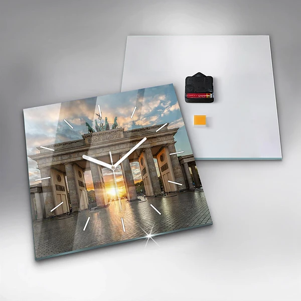 Wanduhr quadratisch mit motiv Brandenburger Tor in Berlin