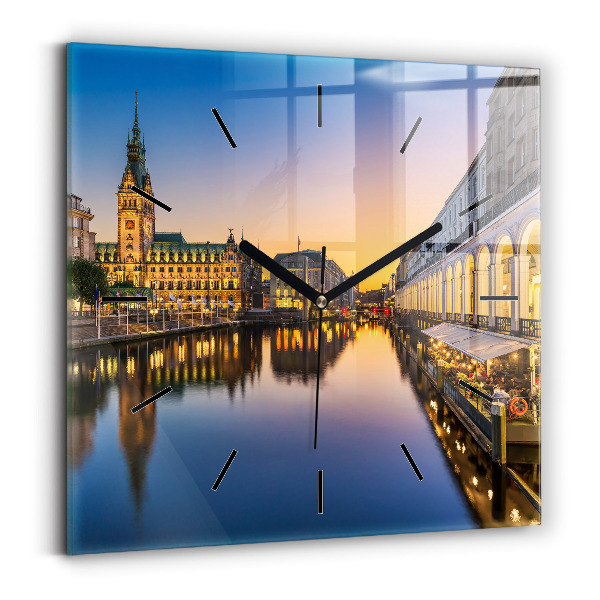 Wanduhr quadratisch Hamburger Rathaus