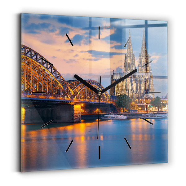 Wanduhr quadratisch Ansicht des Rathauses