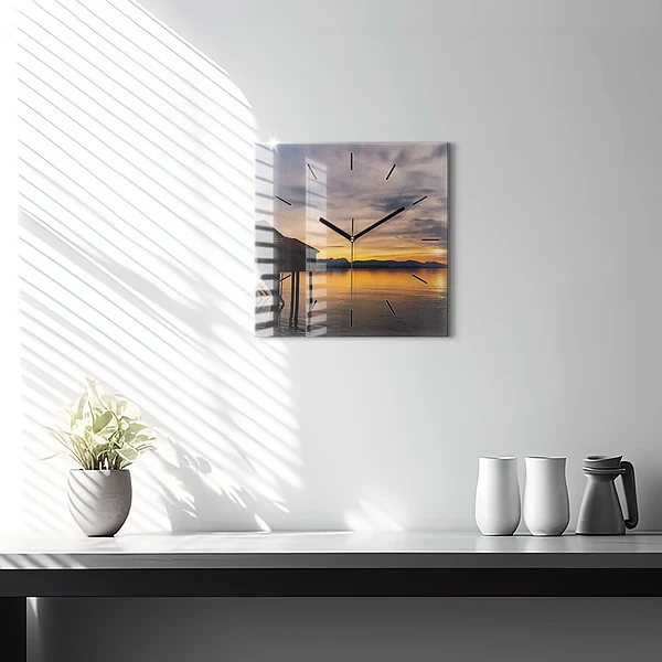 Wanduhr quadratisch mit motiv Sonnenuntergang über einem See