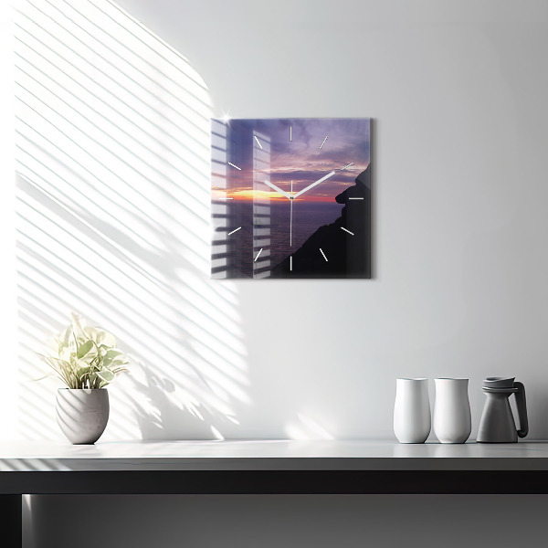 Wanduhr modern quadratisch Stein-Kopf