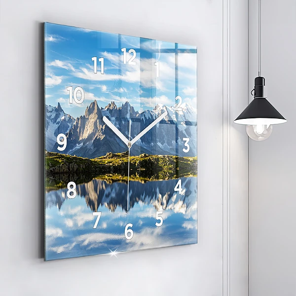 Wanduhr quadratisch Chamonix-Tal, Französische Alpen