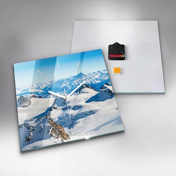 Wanduhr quadratisch Skifahrer in den Alpen