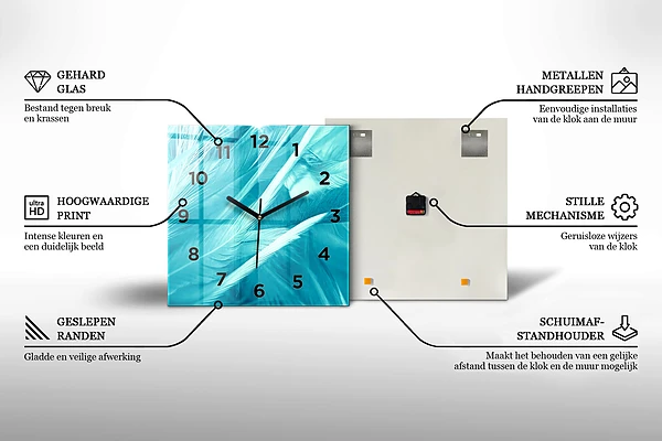 Wanduhr quadratisch Skifahrer in den Alpen