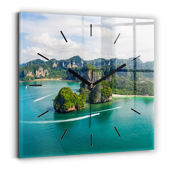 Wanduhr modern quadratisch Insel in Thailand