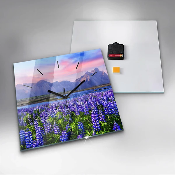Wanduhr quadratisch Bergblick Island