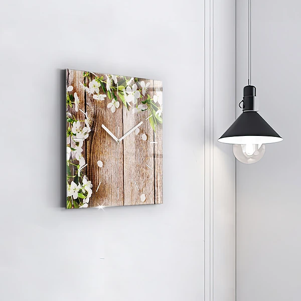 Wanduhr modern quadratisch Blumen auf Holz