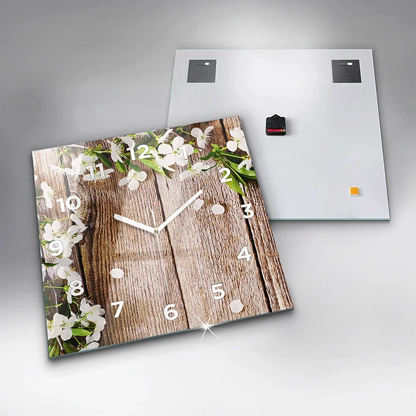 Wanduhr modern quadratisch Blumen auf Holz
