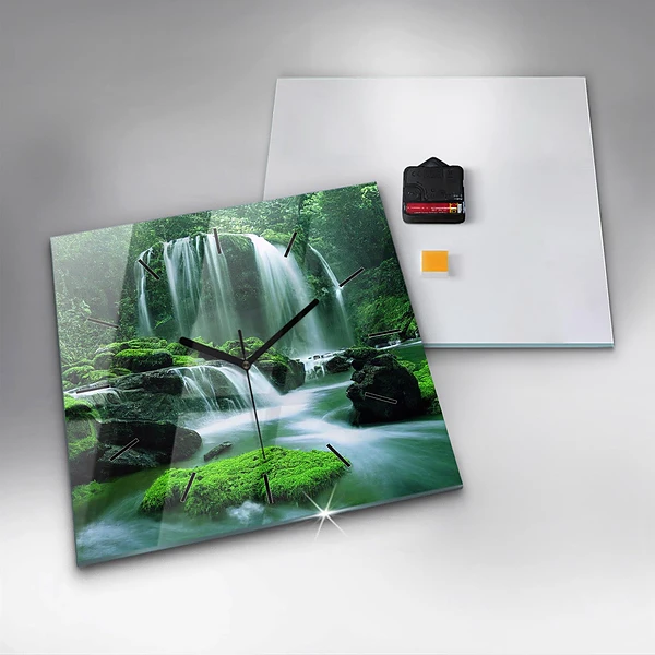 Wanduhr quadratisch Wasserfall zwischen Moos