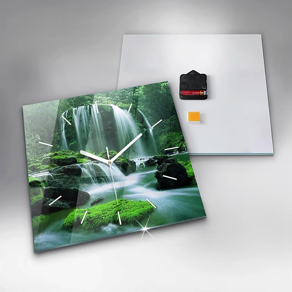 Wanduhr quadratisch Wasserfall zwischen Moos