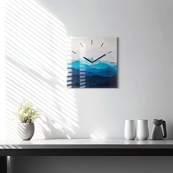 Wanduhr modern quadratisch Aquarell Berg