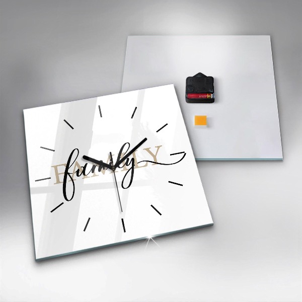 Wanduhr modern quadratisch Familieninschrift