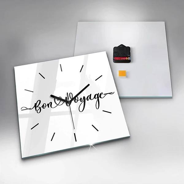 Wanduhr quadratisch Inschrift Bon voyage
