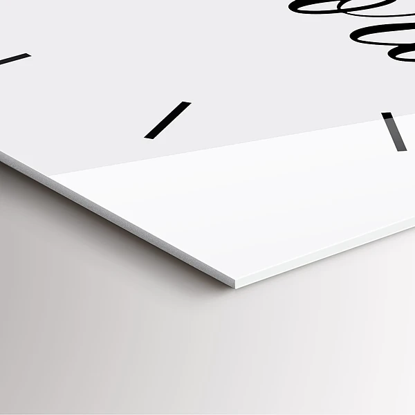 Wanduhr modern quadratisch Erinnerungen Inschrift