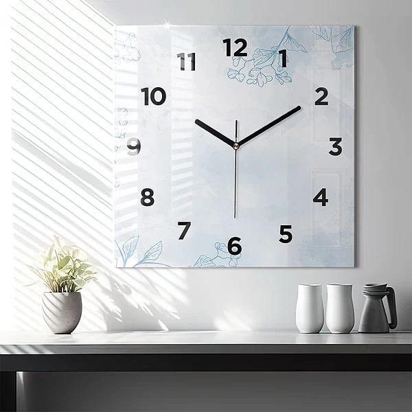 Wanduhr modern quadratisch Skizze von Pflanzen