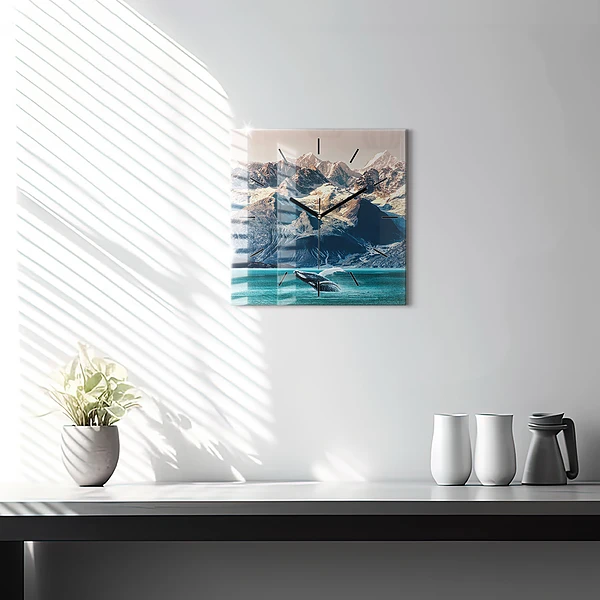 Wanduhr modern quadratisch Walfisch Wasser