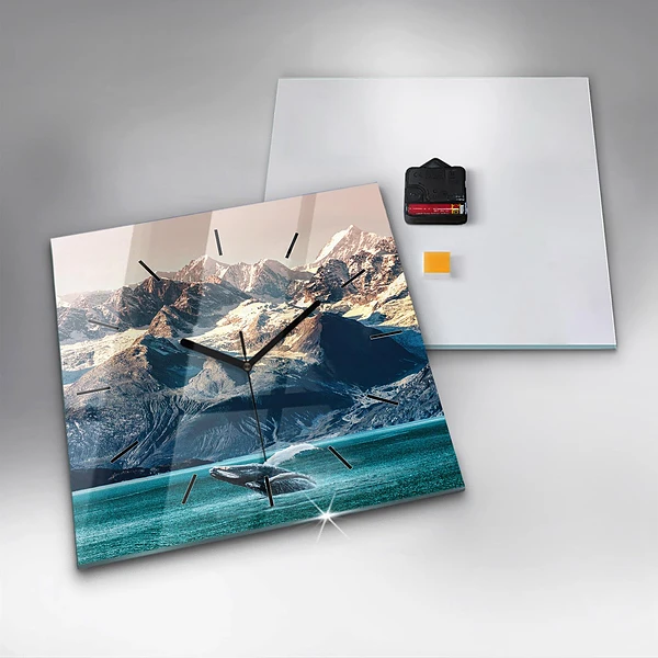 Wanduhr modern quadratisch Walfisch Wasser