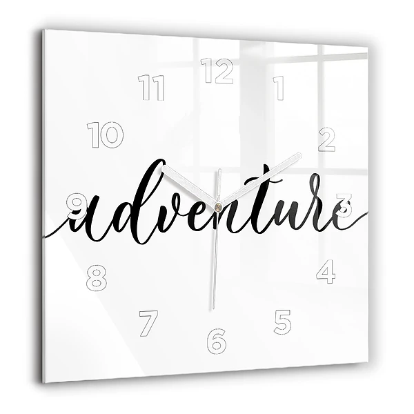 Wanduhr quadratisch Abenteuerliche Inschrift