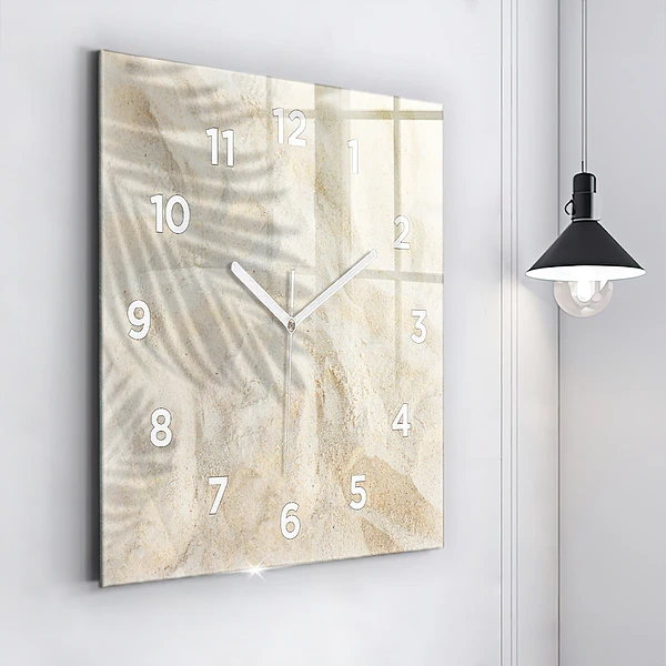 Wanduhr quadratisch Schatten einer Palme Sand