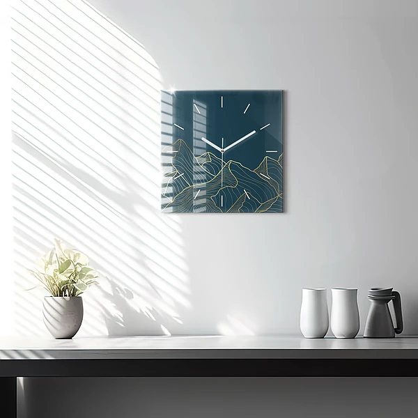 Wanduhr modern quadratisch Skizze von Bergen