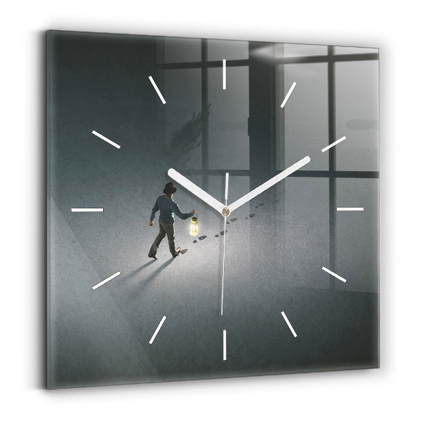 Wanduhr quadratisch Wanderer in der Dunkelheit