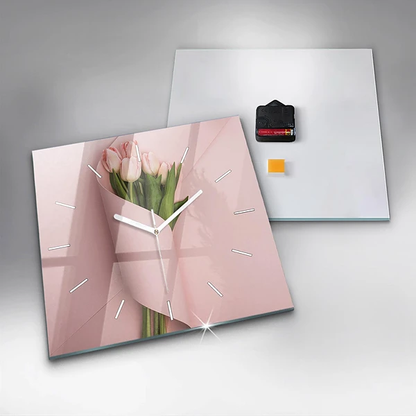 Wanduhr quadratisch Blumenstrauß aus Tulpenblüten