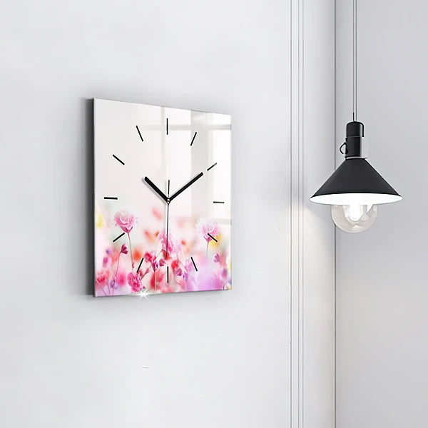 Wanduhr quadratisch mit motiv Blumen auf einer Wiese