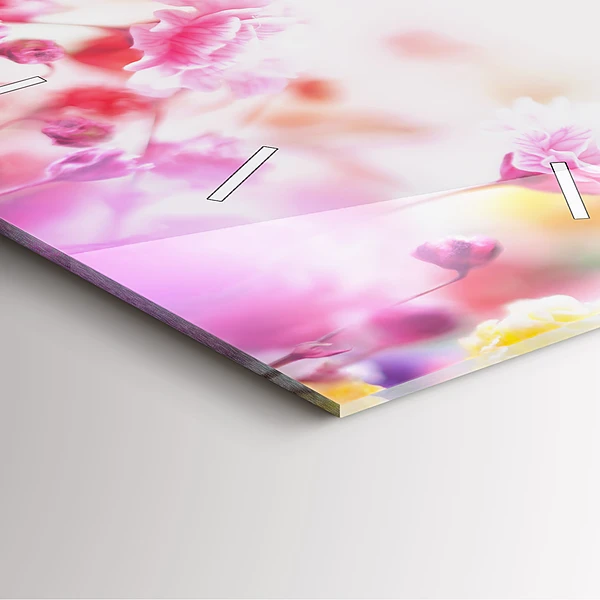 Wanduhr quadratisch mit motiv Blumen auf einer Wiese
