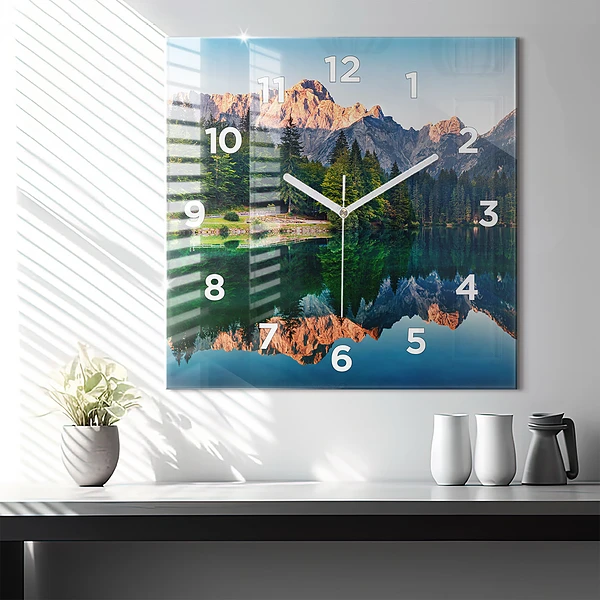 Wanduhr quadratisch mit motiv Seelandschaft