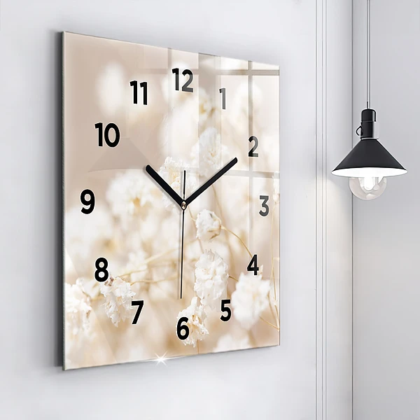 Wanduhr modern quadratisch Kleine weiße Blumen