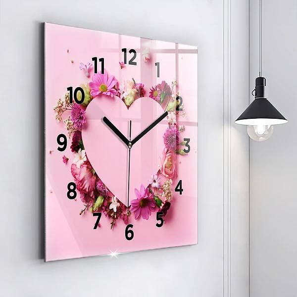 Wanduhr quadratisch mit motiv Herz aus Blumen