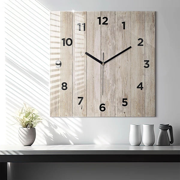 Wanduhr modern quadratisch Holztafeln