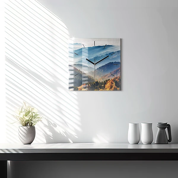 Wanduhr quadratisch Berglandschaft