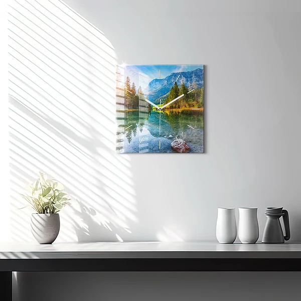 Wanduhr quadratisch Fluss Berge Landschaft